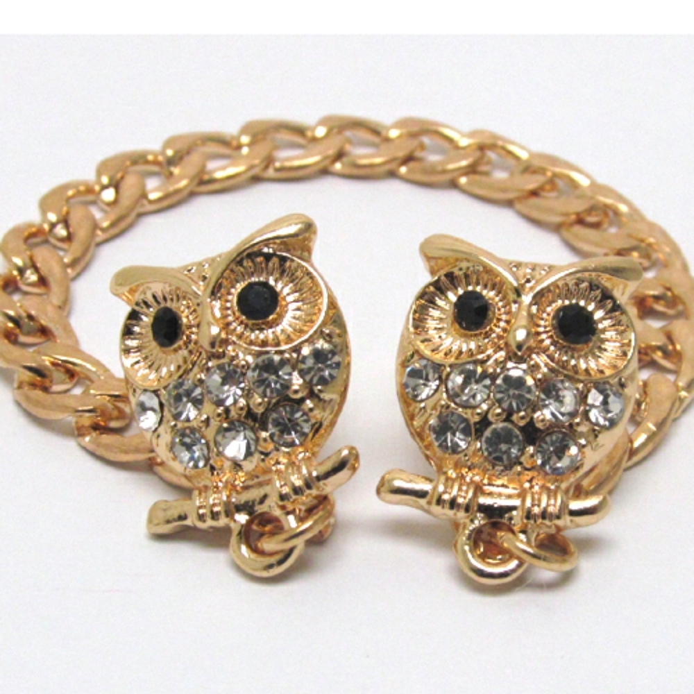 Jewelry Chain Collar Pin